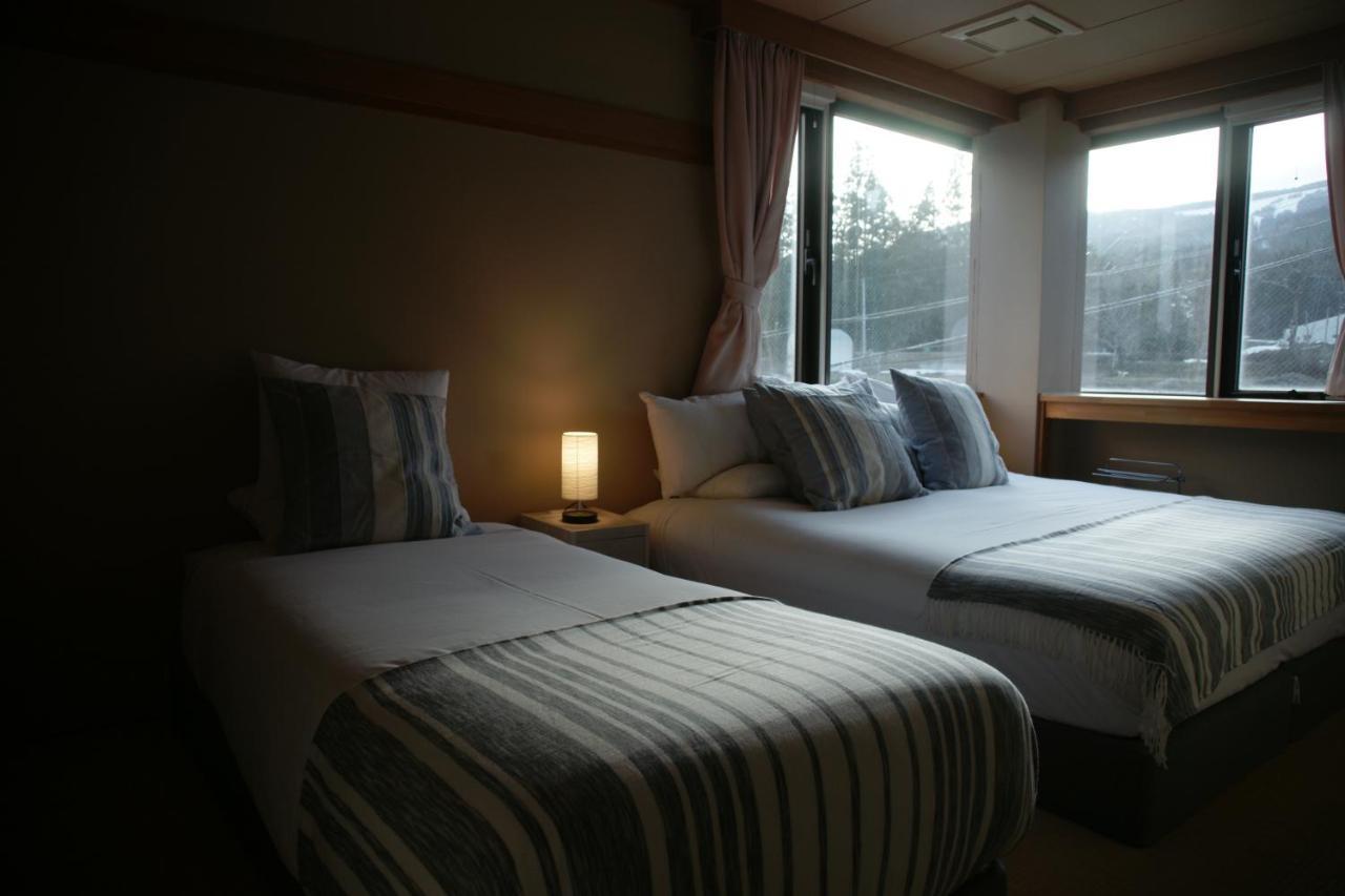 Red Fox Lodge Мёко Экстерьер фото